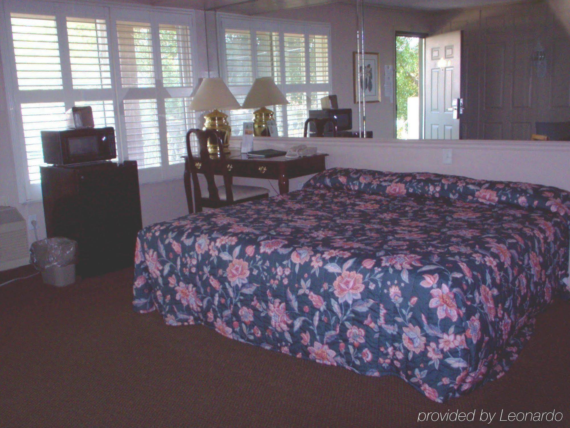 Inn On The Green Florida Tavares Bilik gambar